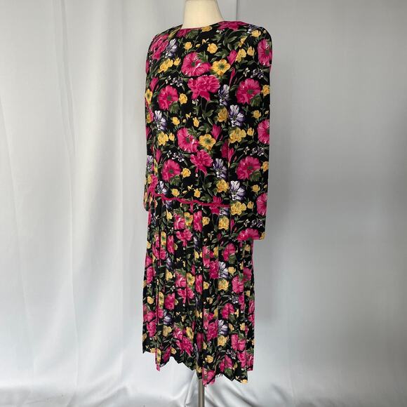 Vintage Midi Dress 6 Black Pink Floral Pleated Drop Waist Romantic Cottage 90s - Picture 5 of 16